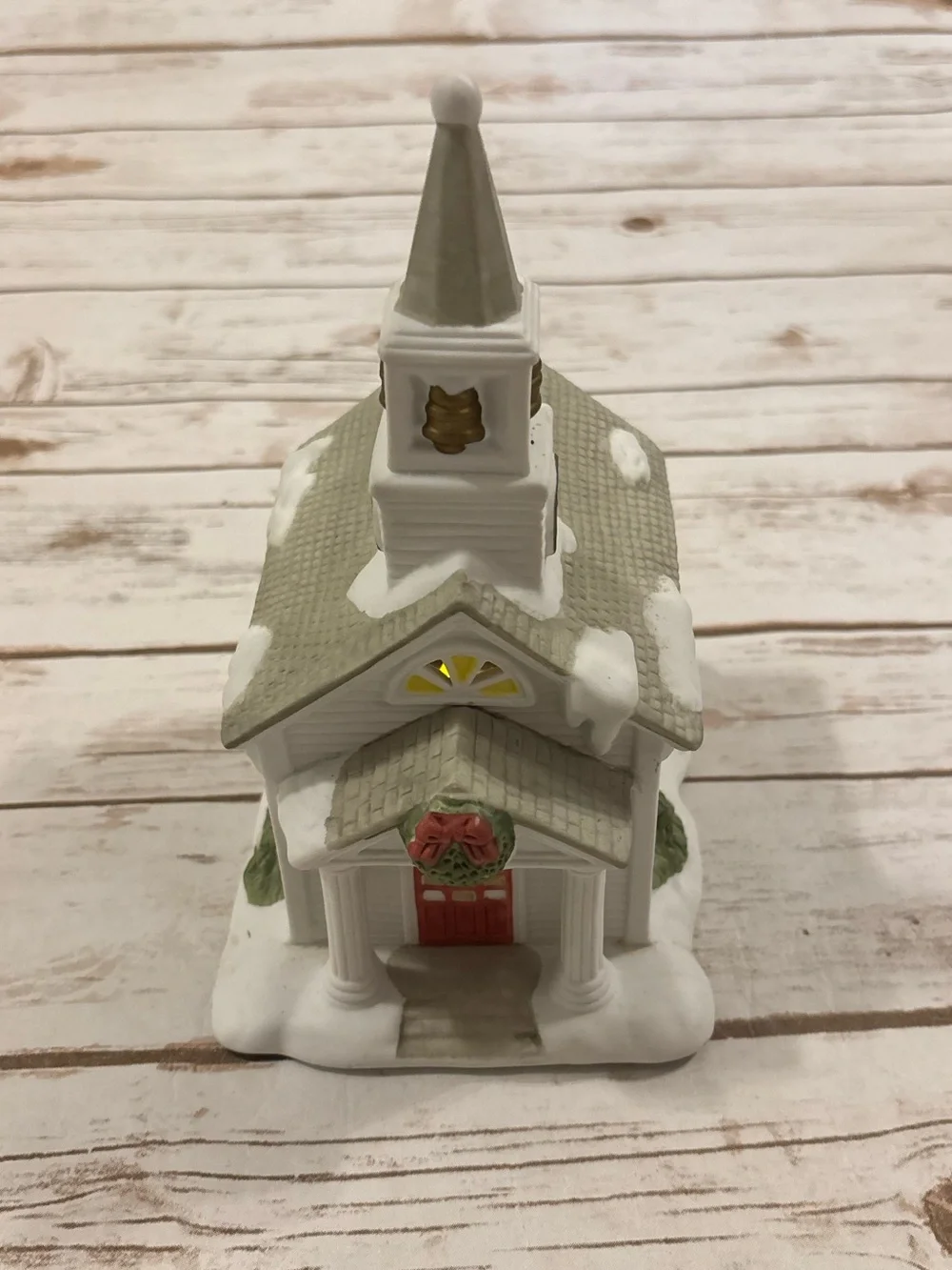 Vintage 1999 PARTYLITE THE CHURCH Christmas Winter Tealight Candle Holder